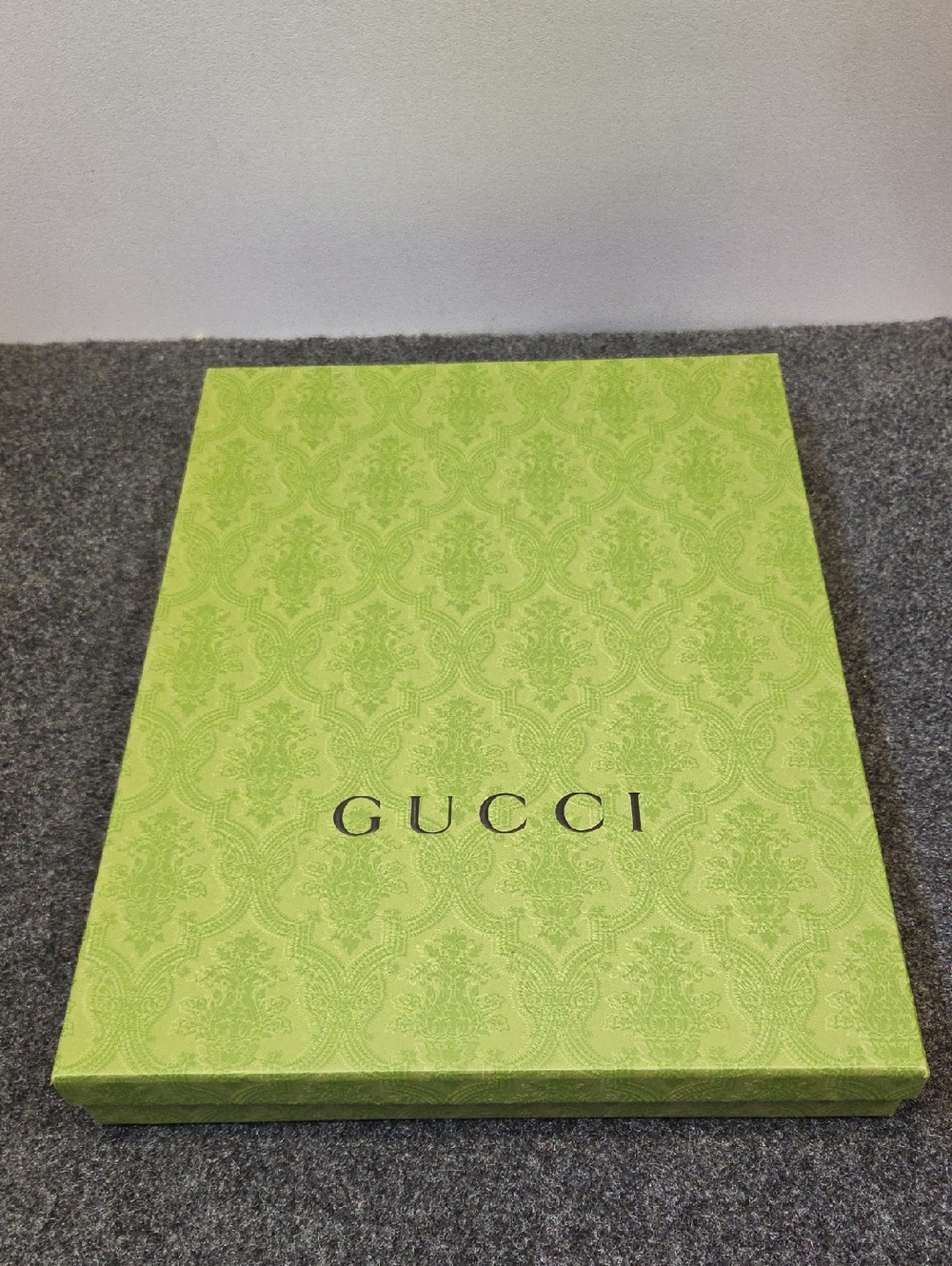 Authentic Gucci Lime Green Patterned Presentation Box